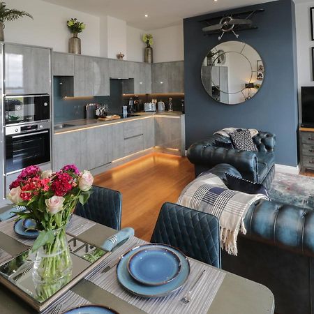 Sapphire Seas Whitby Leilighet Eksteriør bilde